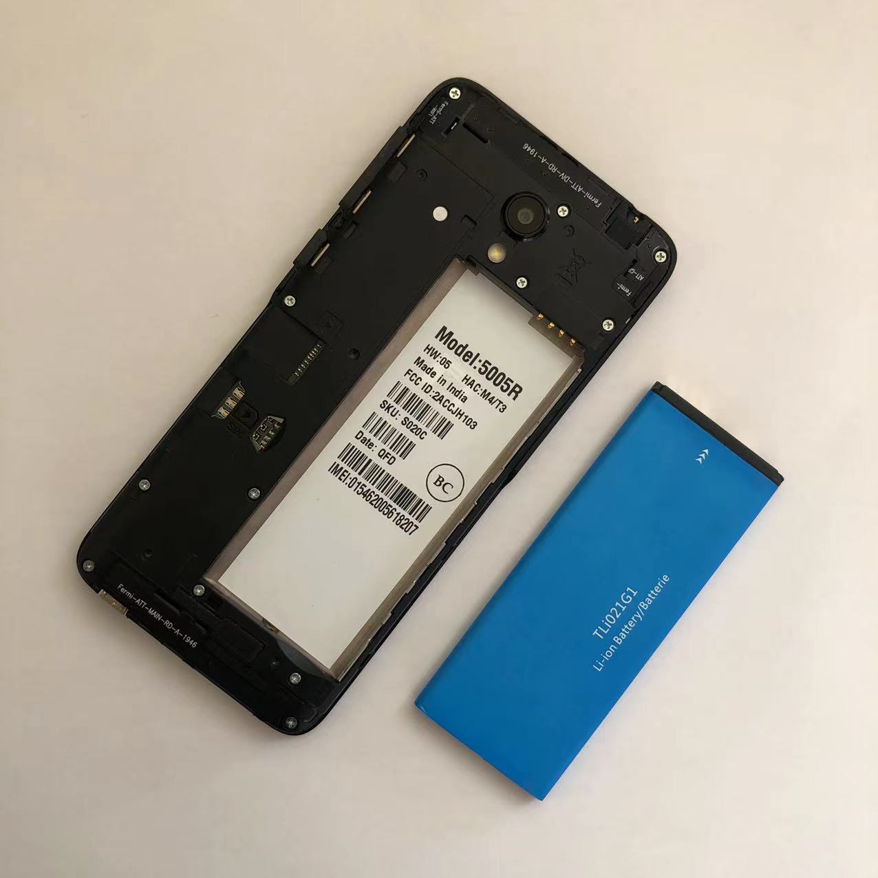 WTS: Alcatel 5005R battery with back door